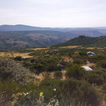 בית נופש Chez Lucette Barjac (Lozere)